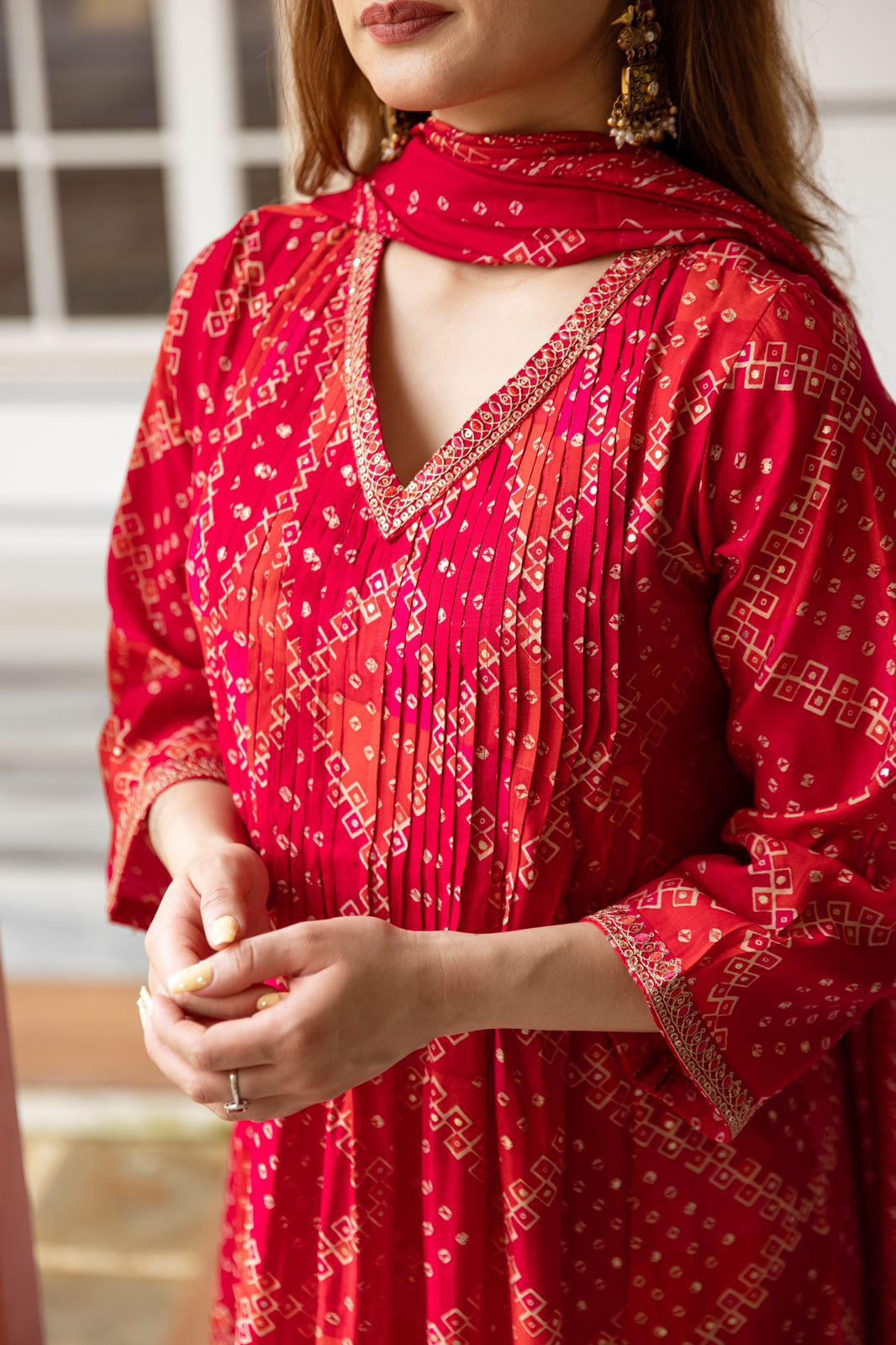 Chic Red Chunari Print Suit Set with V-Neck – Ideal for Casual and Party Wear in Modal Maslin Fabric