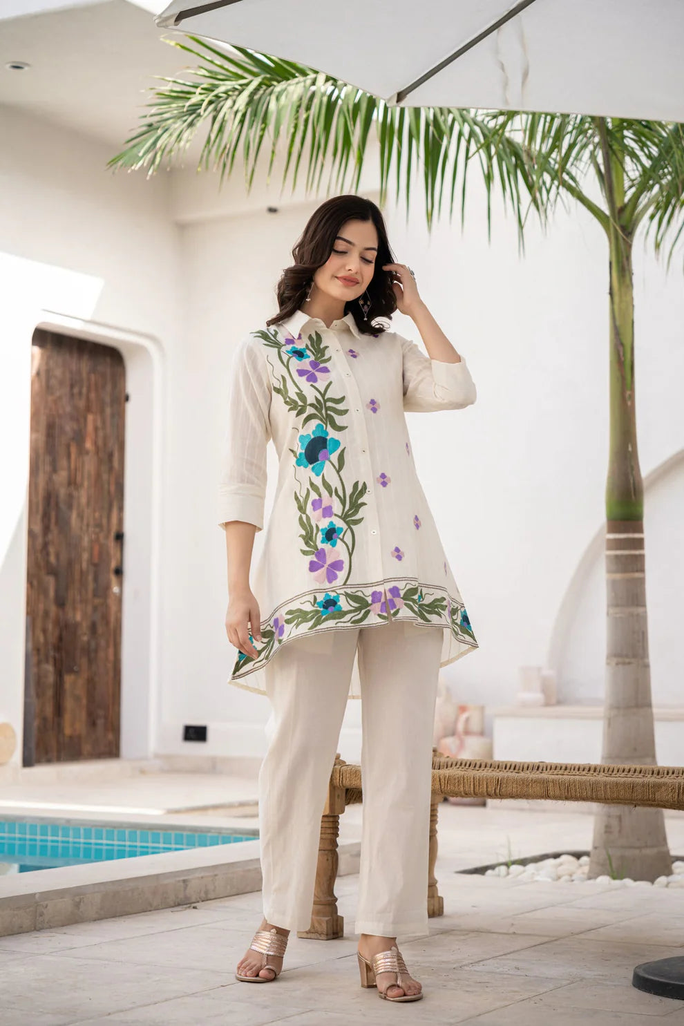 Elegant Women's Cotton Dobi Kurta with Colorful Thread Embroidery & Brush Paint Accents